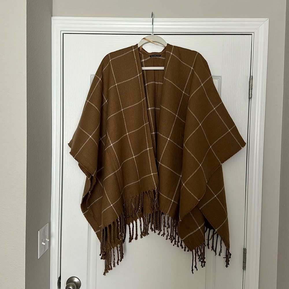 A&F Poncho